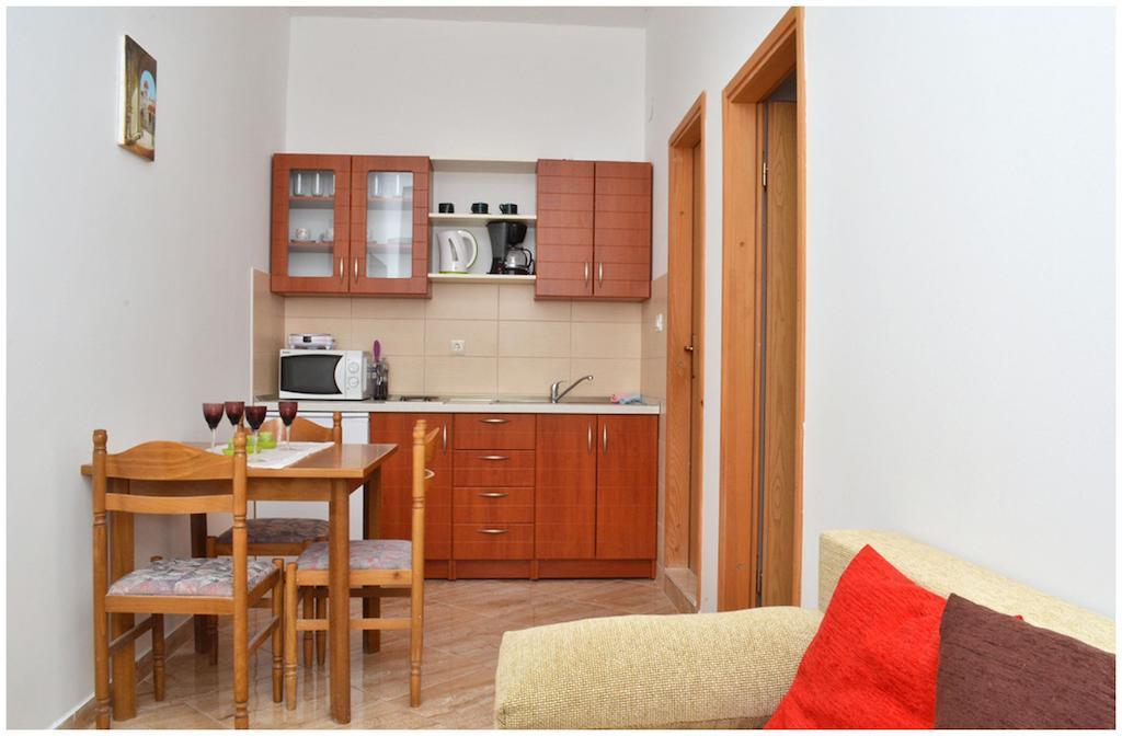 Apartments Luciano Сегет-Враница Номер фото